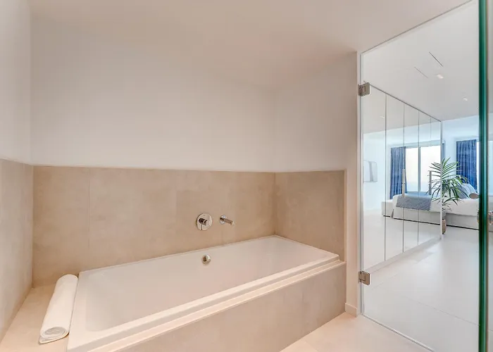 Aquasuites Luxury Penthouse A01 * Акантиладо-де-Лос-Хигантес